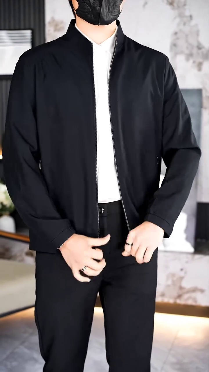 Men’s Classic Black Lightweight Bomber Jacket