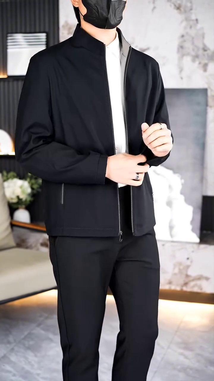 Men’s Classic Black Lightweight Bomber Jacket