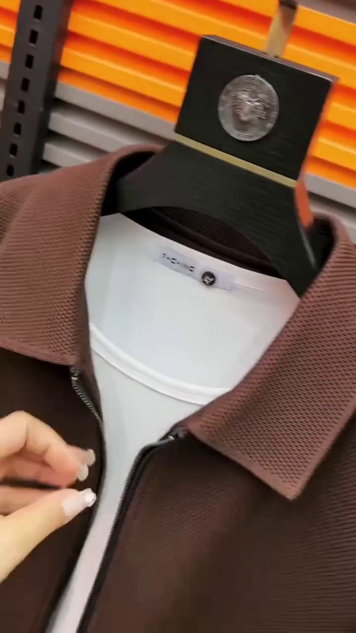 Men's Textured Knit Zip-Up Bomber Jacket