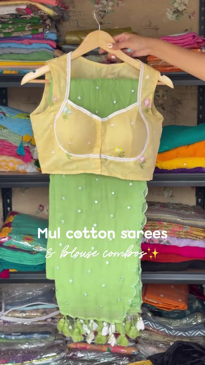 Mul Cotton Saree Combo With Blouse