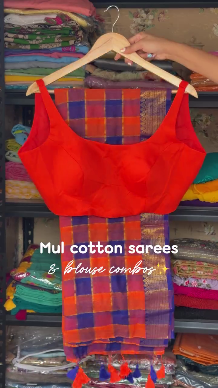 Mul Cotton Saree Combo With Blouse