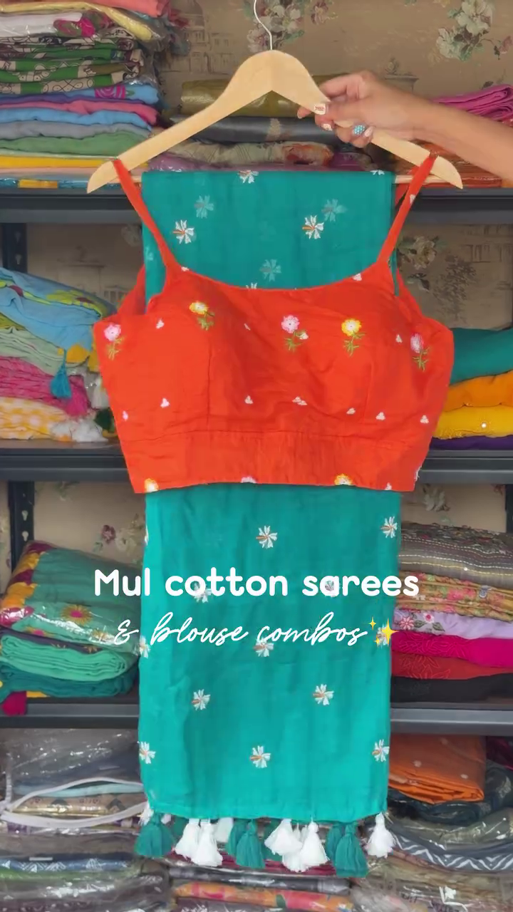 Mul Cotton Saree Combo With Blouse